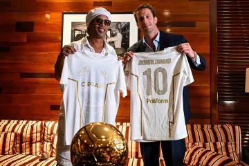 Legendarni Ronaldinho službeno potpisao ugovor s Ravennom