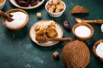 Koliko su zdravi prirodni zaslađivači koje svakodnevno koristimo? Vodič kroz prirodne &scaron;ećere