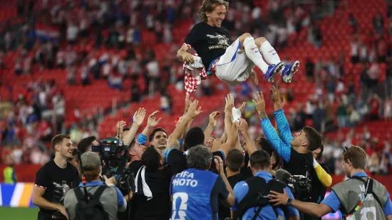 Legendarni Vatreni čestitali Modriću: Pogledajte emotivne poruke za hrvatskog kapetana