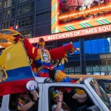 Ekvadorci se međusobno masovno potukli u New Yorku: U jednom trenu selfieji, u drugom makljaža