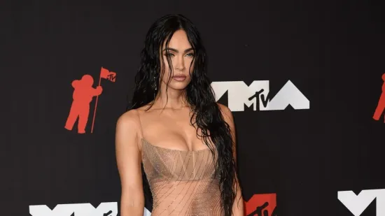Megan Fox objavila zagonetnu poruku u izazovnom izdanju pa svojim pratiteljima ubrzala puls