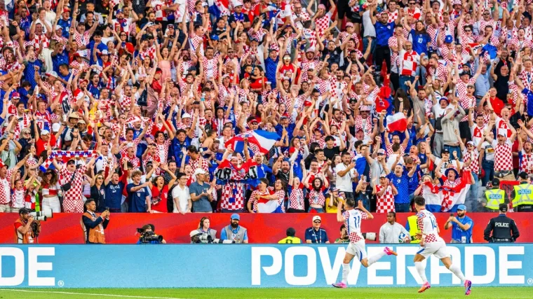 Hrvatski navijači su sigurni: Nema kalkulacija, idemo po pobjedu