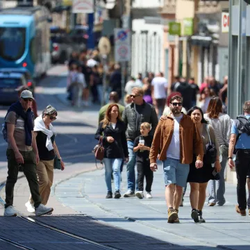 Žestok napad na vlast: 'Umirovljenici s 500 eura najskuplje plaćaju'