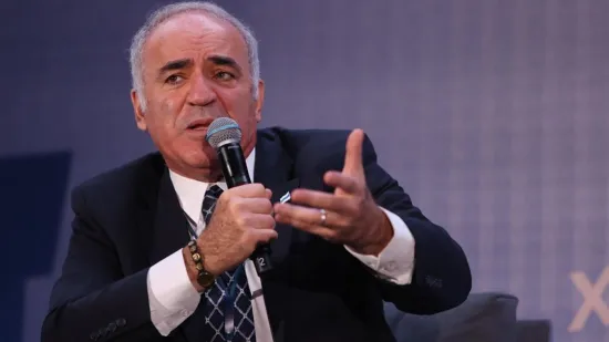 Žestok okr&scaron;aj u Dubrovniku: Slavni ruski &scaron;ahist opleo po NATO-u, Anu&scaron;ić mu nije ostao dužan