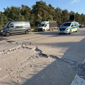 Njemačka se doslovno topi: Izmjereno rekordnih 41,5 &deg;C! Autoceste pucaju, promet zaustavljen