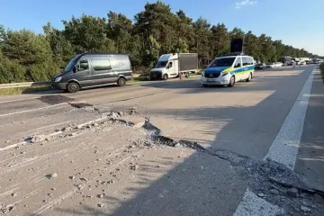 Njemačka se doslovno topi: Izmjereno rekordnih 41,5 &deg;C! Autoceste pucaju, promet zaustavljen