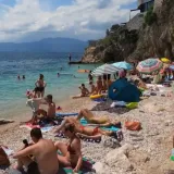 Hrvatsku preplavilo 650 tisuća turista, i ne smeta im paklena vrućina: 'Uzbuđeni smo'