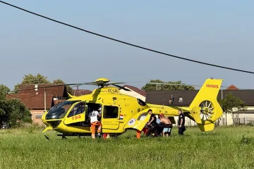 Mu&scaron;karac kod Zagreba sletio s ceste i udario u stup, helikopterom hitno prevezen u bolnicu
