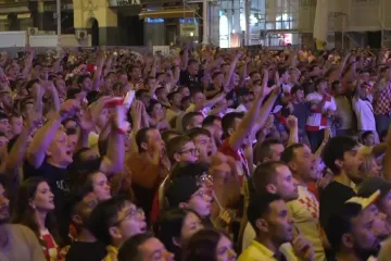 Bravo, Petre!!! Pogledajte kako je Trg eksplodirao nakon gola Sučića