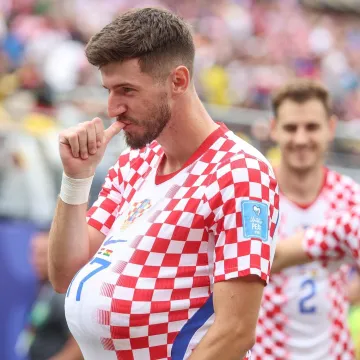 Petar Sučić odu&scaron;evio golom, ali gestikulacija kojom ga je proslavio otkrila je radosnu vijest