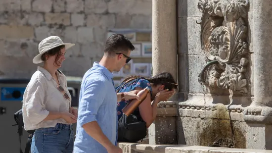Treba to preživjeti! Na jugu Hrvatske u 7 ujutro izmjereno preko 30&deg;C: DHMZ izdao upozorenja