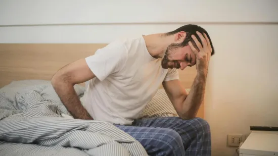 Neurolog upozorava na razarajuću glavobolju: Uzrok je ozbiljan, a može ubiti za nekoliko sati