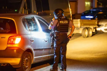 Kći mačetom napala oca i te&scaron;ko ga ozlijedila: Eskalirala obiteljska svađa