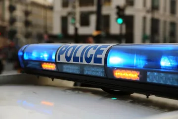 Majka stavila blizanke (1) na spavanje, prona&scaron;li ih mrtve: Policija uhitila roditelje