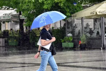 Iz HZJZ-a poručuju: 'I nagli pad temperature kod osjetljivih može izazvati neke tegobe'