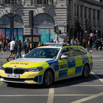 Policija prona&scaron;la tijelo izbodenog mladića (22) u Londonu, u tijeku velika potraga