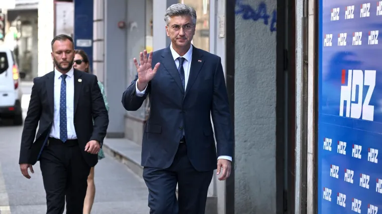 Plenković odgovorio na Milanovićev zahtjev: 'Neka zove Vučića'