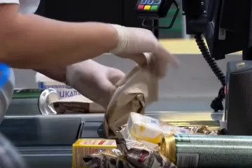Isti proizvod, druga cijena: Pogledajte koliko se vi&scaron;e plaća na Jadranu nego u Zagrebu