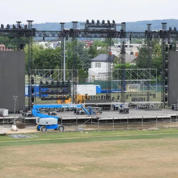 Evo kako teku pripreme za veliki Thompsonov spektakl u Zapre&scaron;iću