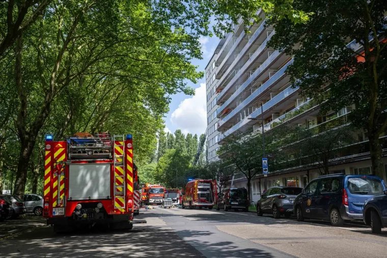 Buktinja u stambenoj zgradi u Belgiji, vi&scaron;e ljudi poginulo! &Scaron;ire se dramatične snimke spa&scaron;avanja