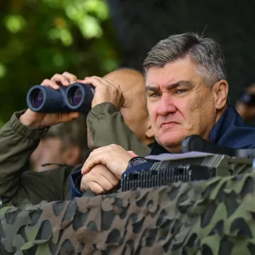 Milanović kritizirao novinare, oglasio se HND: 'Plaćeni ste da odgovarate na pitanja'