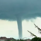 Golemi tornado iznad Bodenskog jezera! Meteorolozi upozoravaju: 'Ovo nije jedini'