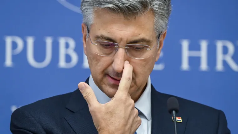 Obračun Milanovića i Plenkovića ne jenjava: Hrvatski vojnici ipak ne idu u Pariz?