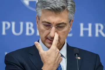 Obračun Milanovića i Plenkovića ne jenjava: Hrvatski vojnici ipak ne idu u Pariz?