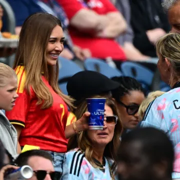 Krumpirići i strip-junaci navijaju za Belgiju, ali supruge nogometa&scaron;a su ukrale pažnju