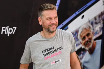 Luka Bulić objavio navijačku himnu: 'Pada Portugal' uoči ključne utakmice Vatrenih