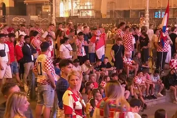 Portugal - Hrvatska: Gledajte stream atmosfere sa Trga bana Josipa Jelačića, već se pale baklje