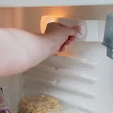 Treba li mijenjati temperaturu hladnjaka tijekom ljeta? Odgovor ovisi o ovim čimbenicima