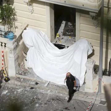 Ona je izvela bomba&scaron;ki napad na ukrajinskog oligarha u Monaku? Preru&scaron;ila se u mu&scaron;karca