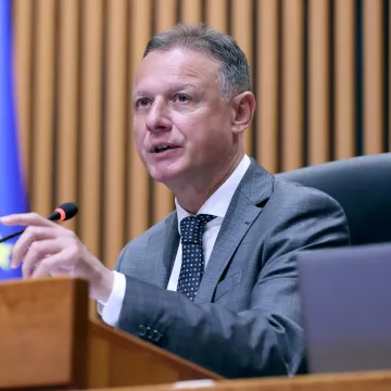 Jandroković izgubio živce, pogledajte snimku drame u Saboru: 'Kakav ste vi lažljivac!'