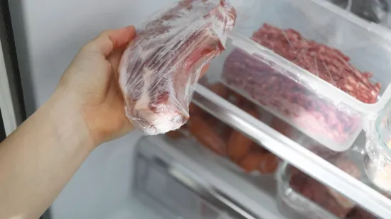Otvorite hladnjak pa možda i vi radite ovu skupu pogre&scaron;ku: Stručnjaci upozoravaju da to nije dobro