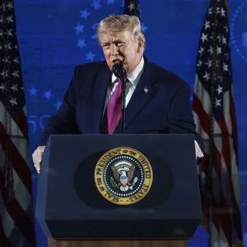 Stao ispred američkih velikana pa napao komuniste, Trumpov govor daleko će odjeknuti