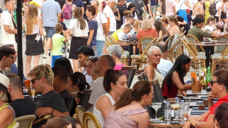 Pro&scaron;lo je 13 godina otkako smo pristupili Europskoj uniji: Hrvati otkrili žive li bolje