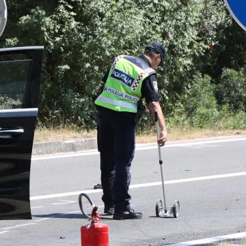 Te&scaron;ka nesreća u Splitu: Motociklist prebačen u bolnici, ali nije mu bilo spasa