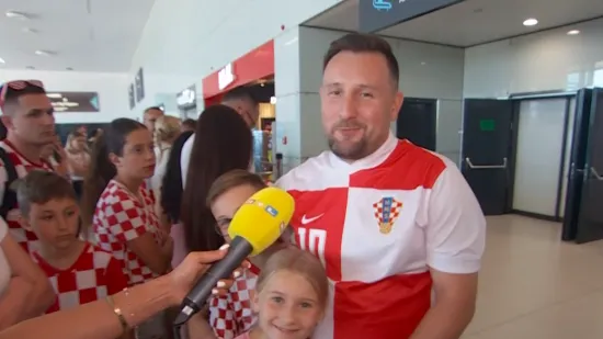Putovao skoro 10 sati da vidi Vatrene: 'Da ispunimo kćeri želju za rođendan'