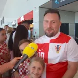 Putovao skoro 10 sati da vidi Vatrene: 'Da ispunimo kćeri želju za rođendan'