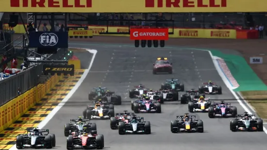 Može li talijanski fenomen nastaviti grabiti ka tituli ili će Lewis Hamilton iskoristiti domaću stazu