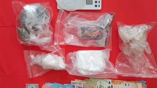Na A1 zaustavili auto zbog mirisa marihuane: U vozilu na&scaron;li vi&scaron;e od 1,5 kg droge