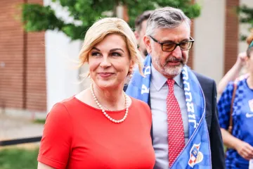 Kolinda Grabar-Kitarović reagirala na ispadanje Portugala: 'Mala nogometna utjeha'