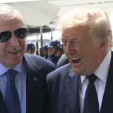 Trump u Ankari napao NATO: 'Želio bih da SAD kontrolira Grenland'
