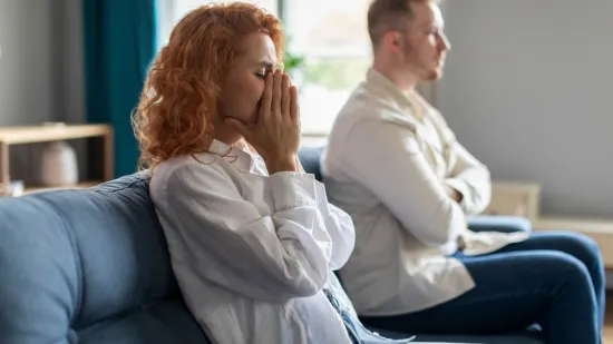 Emotivno nedostupni partneri biraju se iz ovih razloga: Evo kako prekinuti začarani krug