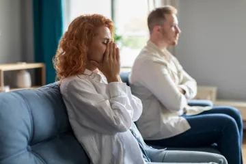 Emotivno nedostupni partneri biraju se iz ovih razloga: Evo kako prekinuti začarani krug