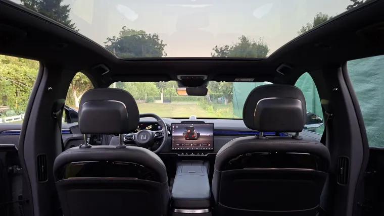 Stra&scaron;no koliko je ovaj SUV dobar, možda i najbolji koji smo vozili: Do stotke za 3,8 sekundi!