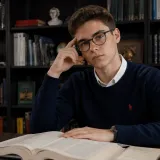 Psovanje, neuredan stol i jo&scaron; četiri navike: Kažu da ih imaju iznimno inteligentne osobe