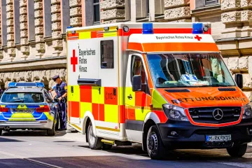 Tinejdžer (16) u &scaron;koli nožem napao učenice, te&scaron;ko su ozlijeđene! Policija: 'Hrvatski je državljanin'