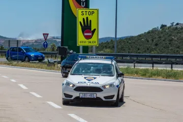 Čeh divljačkom vožnjom zapanjio policiju na A1: Izmjerili su nestvarnu brzinu